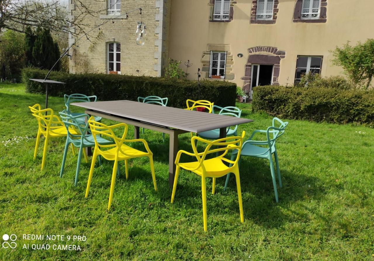 B&B L'Atelier Du Presbytere Saint-Maugan 외부 사진