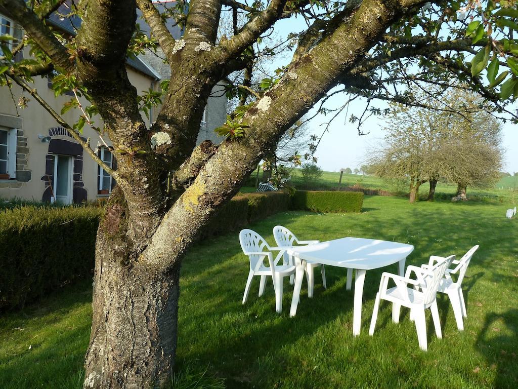 B&B L'Atelier Du Presbytere Saint-Maugan 외부 사진