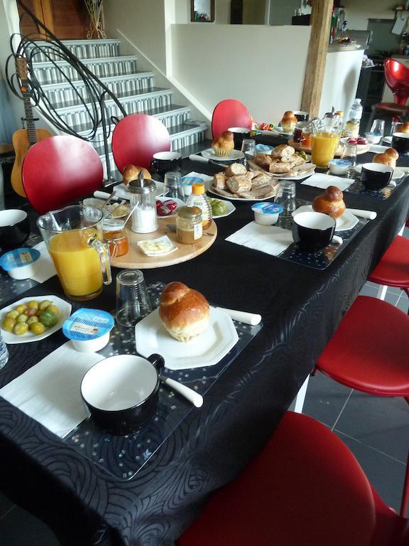 B&B L'Atelier Du Presbytere Saint-Maugan 외부 사진